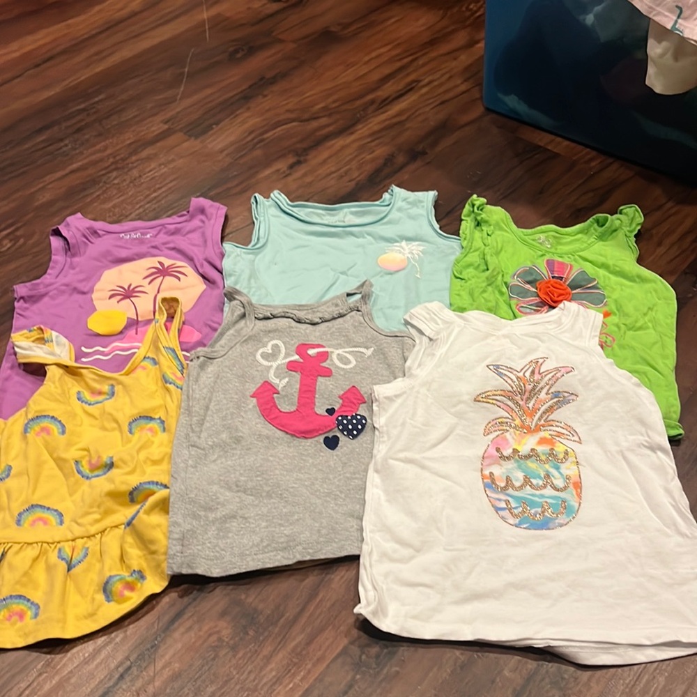 Tank bundle girls 4 t